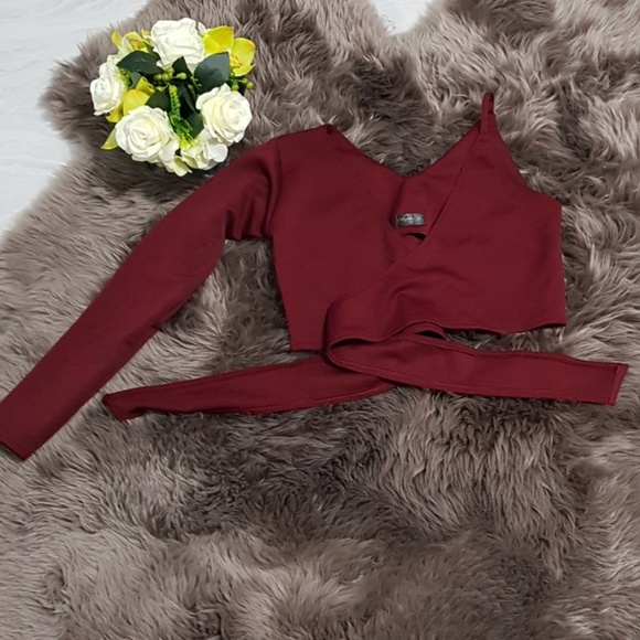 Wrap Crop Top and Wide Leg Pants 2 Piece Set New! - Picture 5 of 8